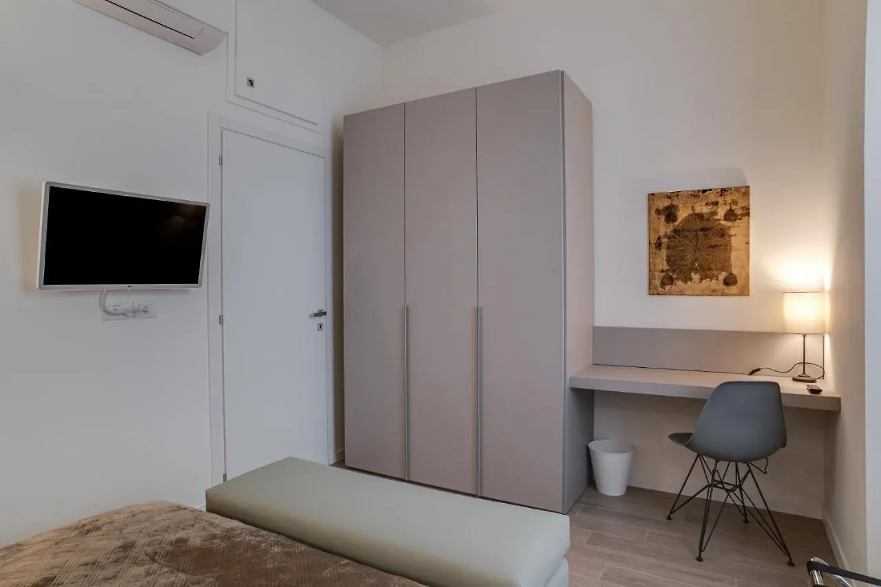 Leisure Design Luxury In The Center Of Milan Apartment Italy